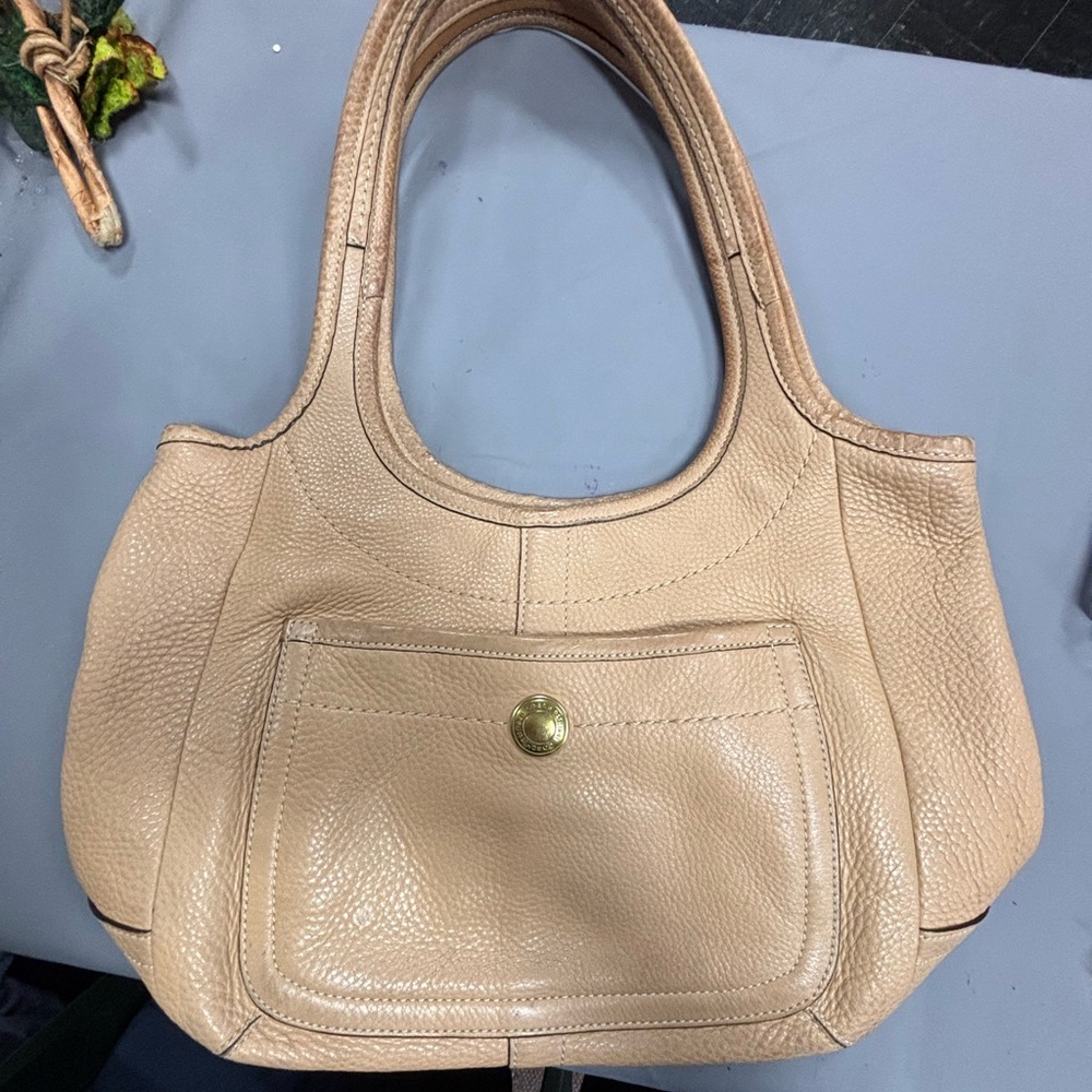 Vintage Coach Legacy Ergo  Leather Shoulder Handbag 11615